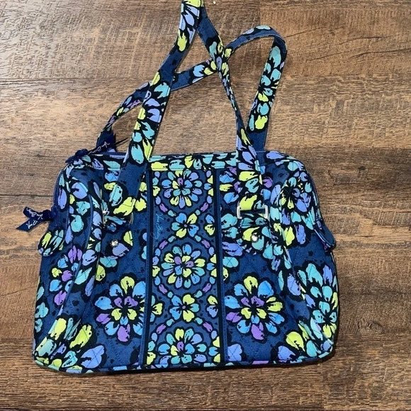 Vera Bradley Caroline Handbag Indigo Pop - Picture 3 of 6